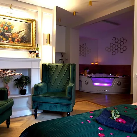 Jacuzzi Przemyska Apartment *