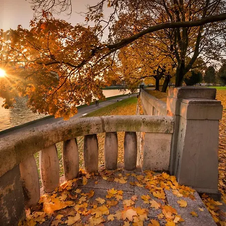 Lägenhet Jacuzzi Przemyska *